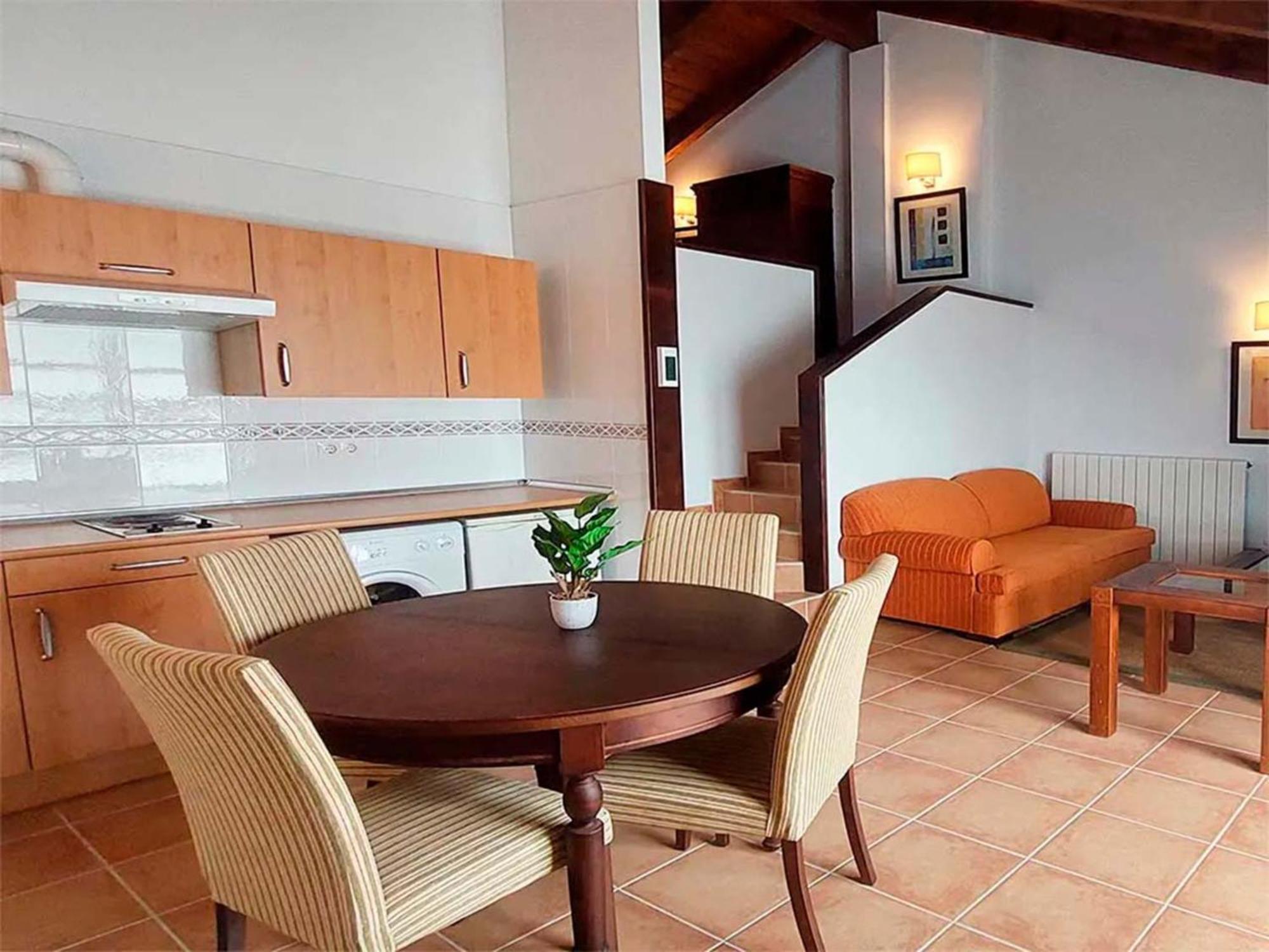 Apartamentos Jaca Badaguas 3000 Exteriör bild